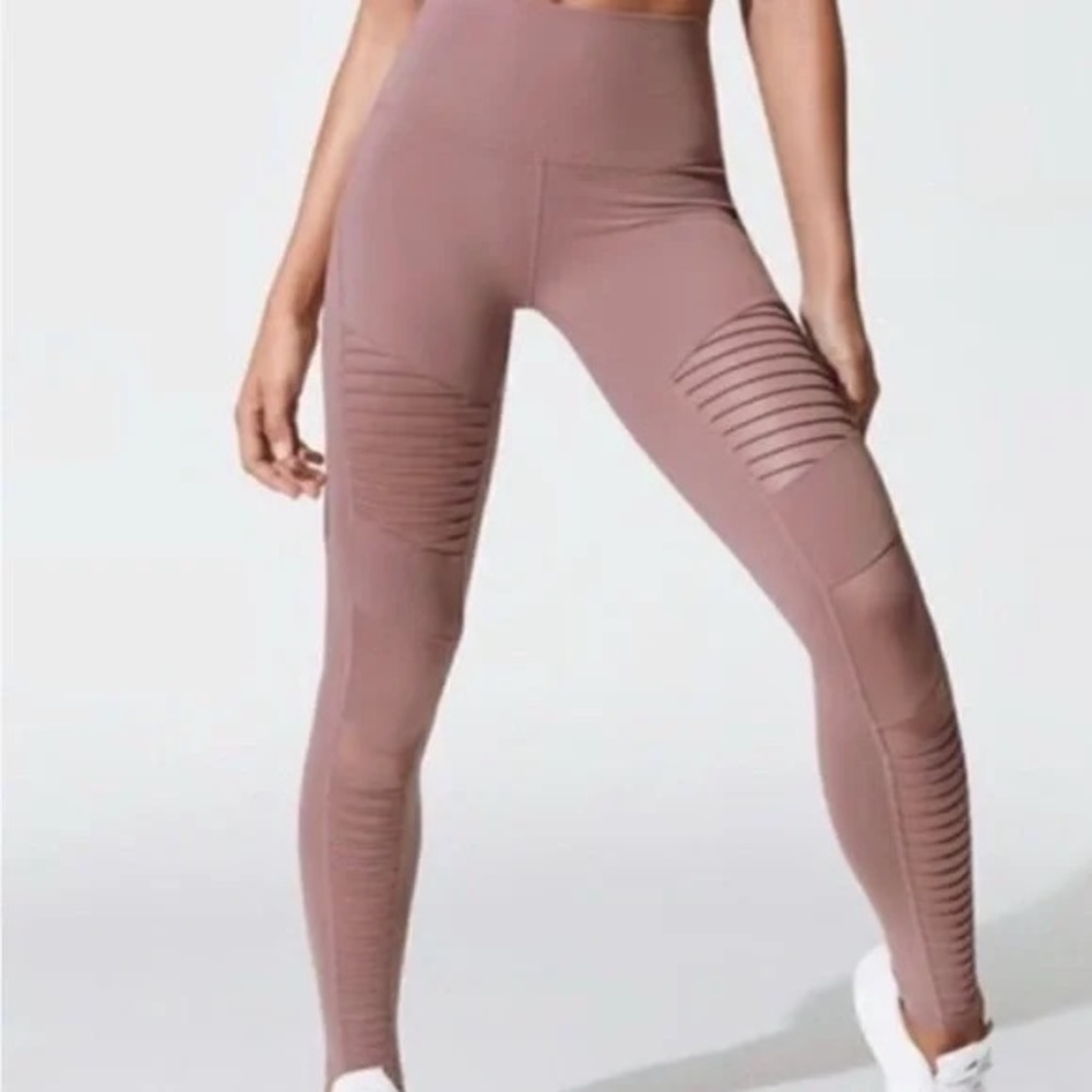 Alo Yoga High-Waist Moto Leggings Ribbed Mesh Paneling Mauve Size Small - Picture 2 of 11